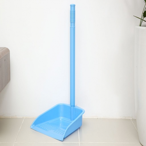 Hót rác nhựa cán dài cao